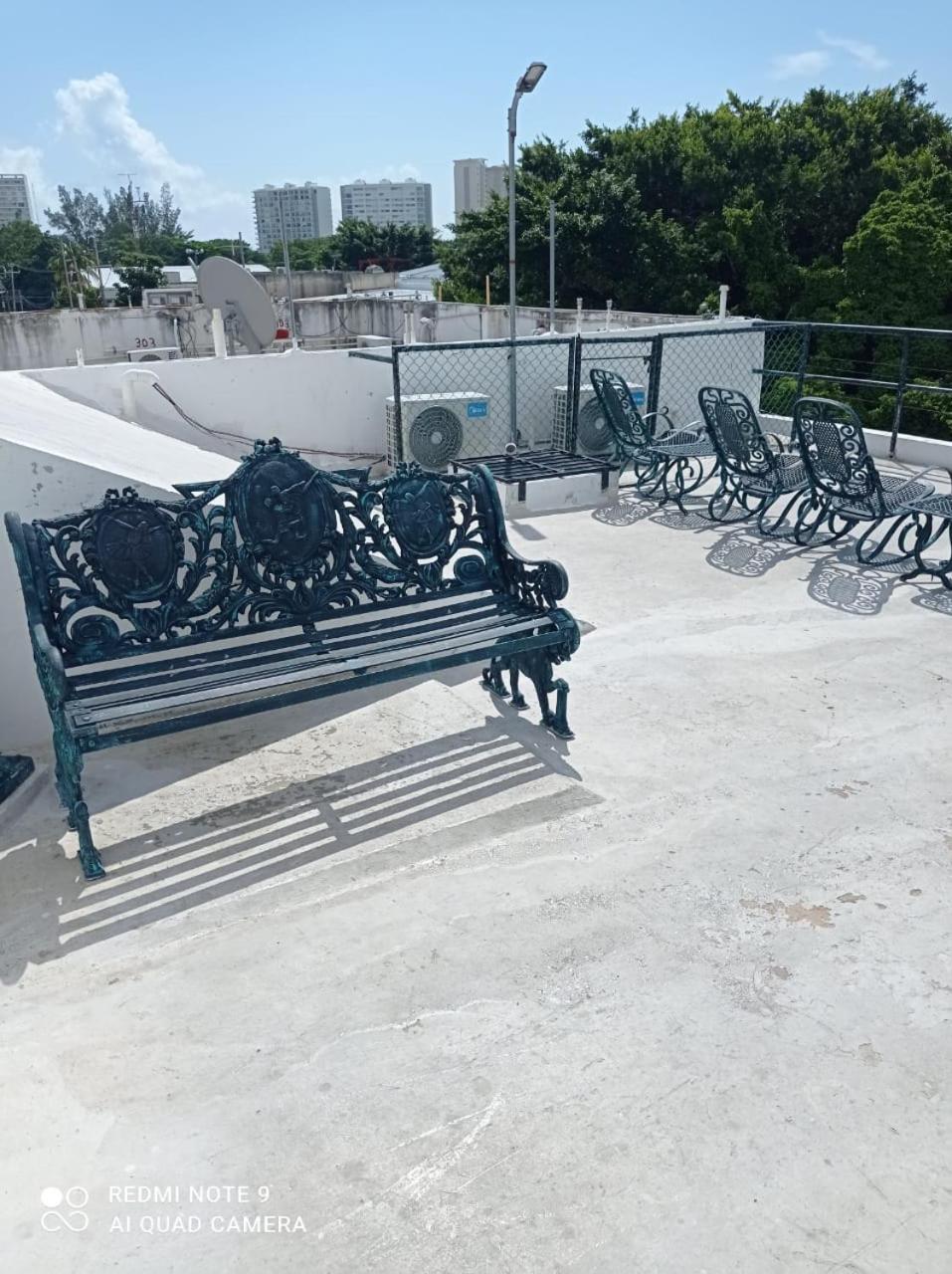 Casa De Huespedes Taino Bed & Breakfast Cancun Exterior photo